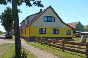 Ferienhaus mit 3 Schlafraeumen Vor
